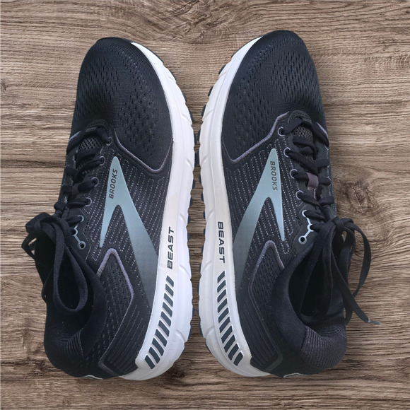 Brooks Men's Beast 20 Running Shoes Blk/Wht, Size 9 Wide (2E) - Picture 3 of 7